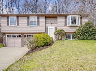 129 Lingay Dr, Glenshaw, PA 15116