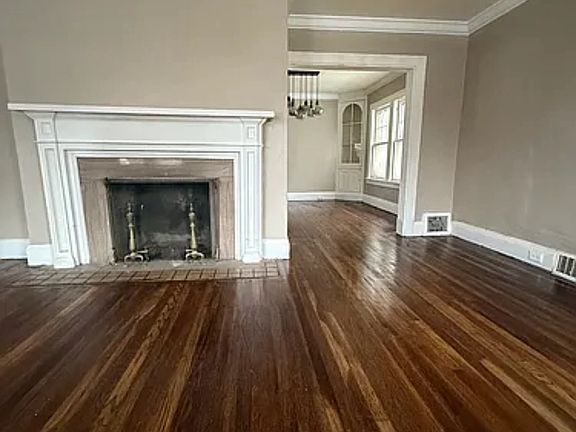 3rd image of 3524 Daleford Rd #1
