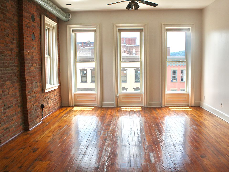 Front of loft- Bright and sunny