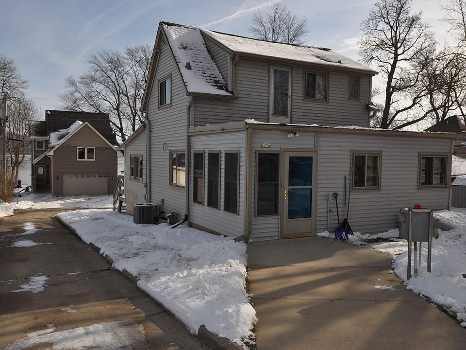 1st image of 3376 Lake Dr