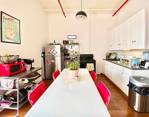 4th image of 248 McKibben St #18SH