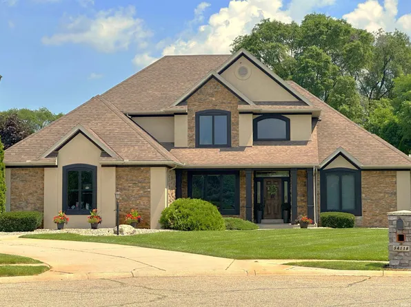 54118 Bridgewood Ct, Elkhart, IN 46514