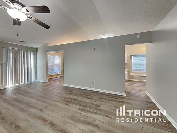 3rd image of 3734 Windy Hill Dr SE