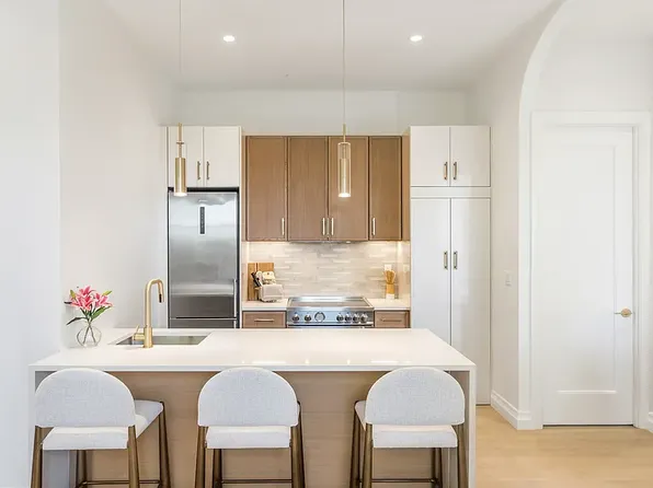 503 4th Ave #3G, Brooklyn, NY 11215