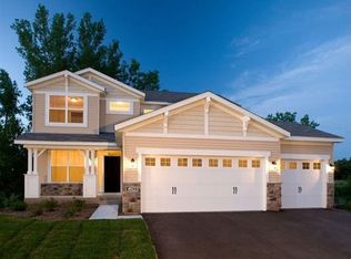 948 Oakmont Ln, Waconia, MN 55387