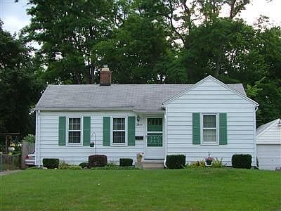1st image of 2517 Revere Ave