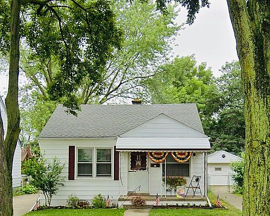 5th image of 21361 Audette St