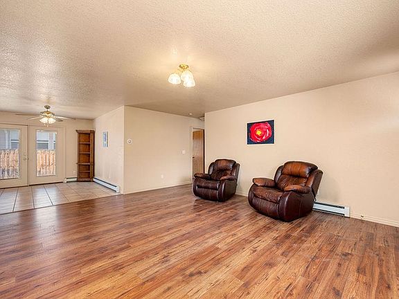 5th image of 3070 Dupont Ct