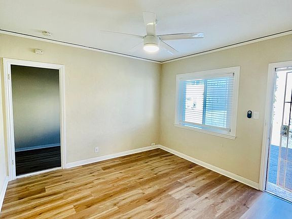 3rd image of 16 Hobart Ave APT 7
