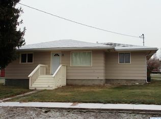 108 Fonner St, Endicott, WA 99125