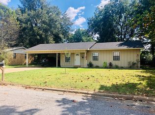 371 Barry Ave, Wynne, AR 72396