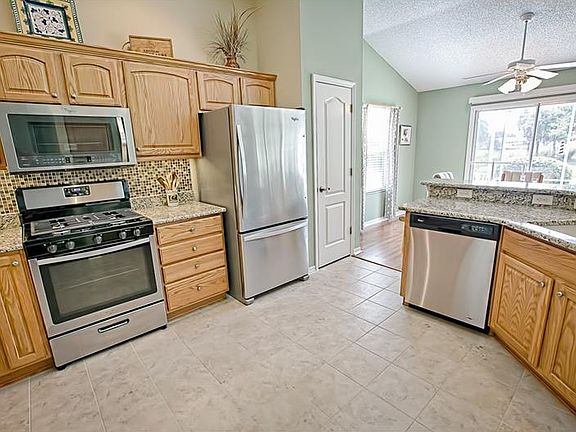 3rd image of 17975 SE 88th Grimball Ave
