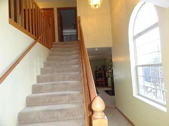 3rd image of N113W16278 Sylvan Cir Unit D