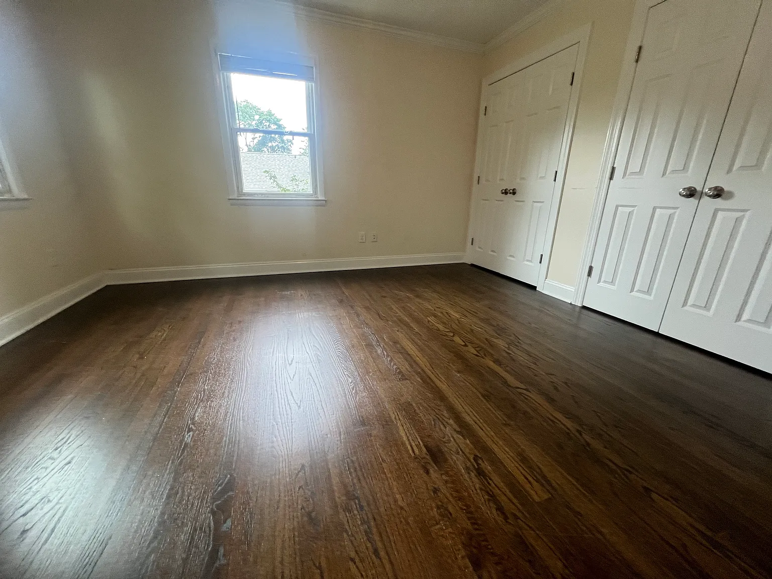 2 bed, 980 sqft, $3,000 — Photo 3