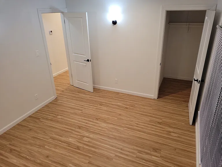 Large Bedroom
