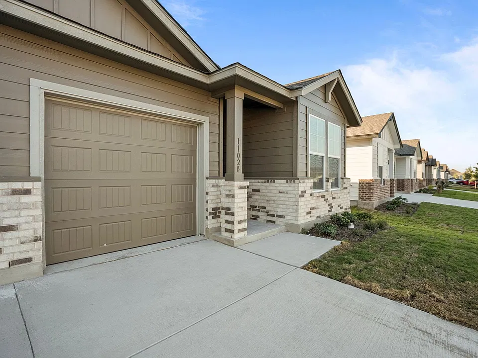 1102 Stone Valley Rd
