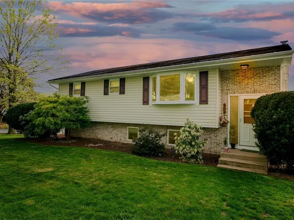 940 S Lincoln Ave, Walnutport, PA 18088