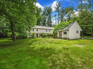 11 Cedar Ln, Weston, CT 06883