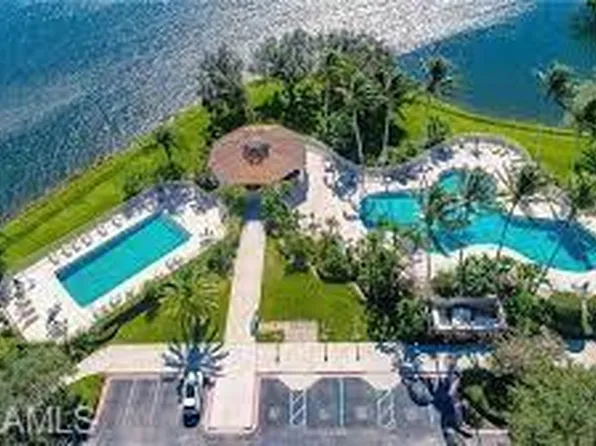 3687 El Segundo Ct, Naples, FL 34109