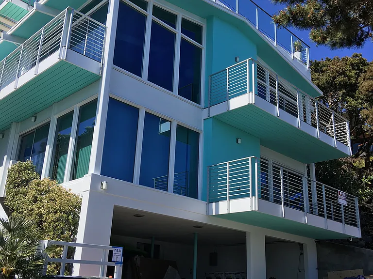 Josephine St — Photo 19