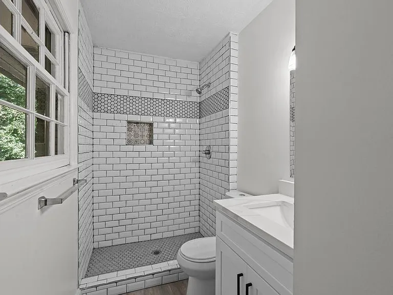 246 Barbara Ln SW — Photo 24