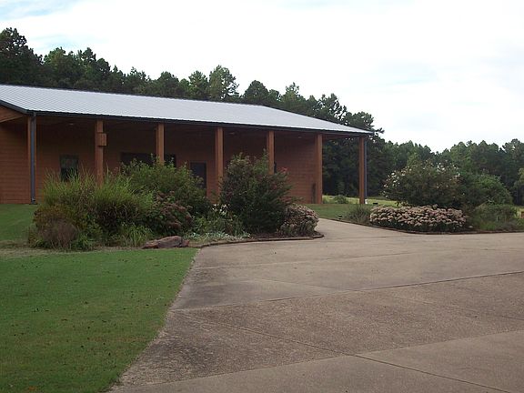 garage/shop and driveway