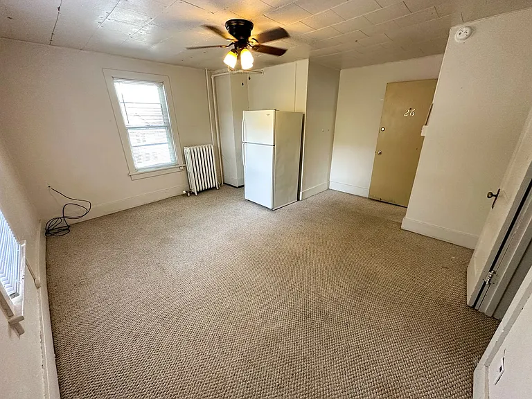 233 Sheldon — Photo 17
