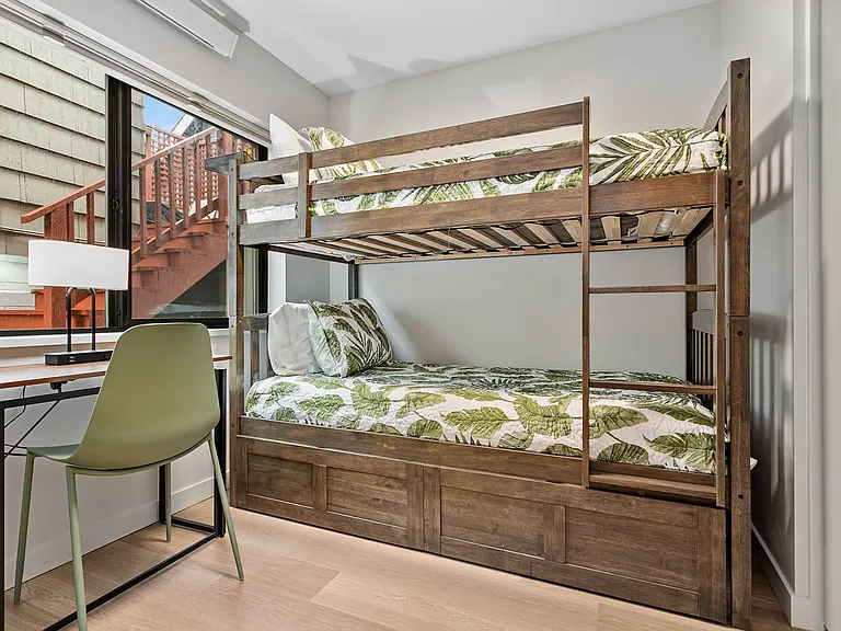 2517 Vallette St #101 — Photo 17