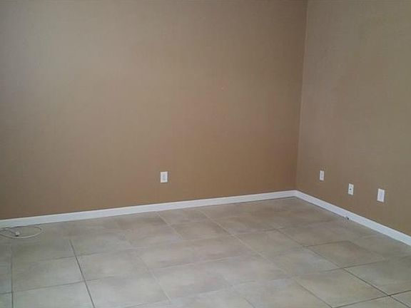 4th image of 4724 Michael Ct Unit 124