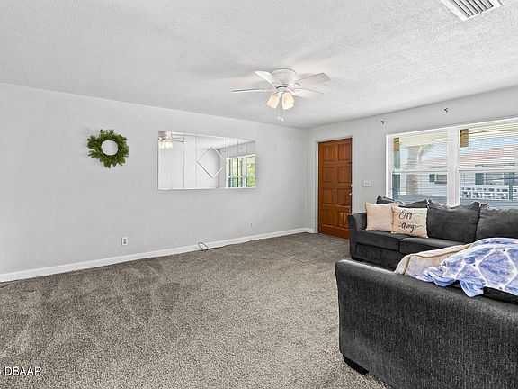 5th image of 1750 S Palmetto Ave APT 28