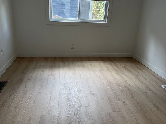 4th image of 612 E Chester St