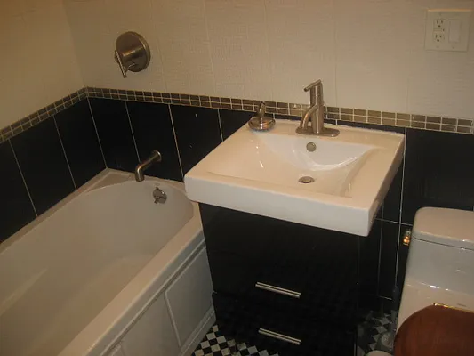 Rented by The Hamilton Group | media 45