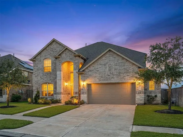 84 Carmel Dr, Manvel, TX 77578