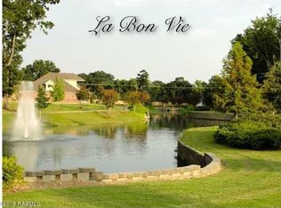 104 N Montauban Dr, Lafayette, LA 70507