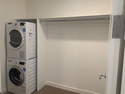 5th image of 220 E 72nd St APT 7-A