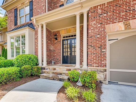 3rd image of 2068 Newstead Ct