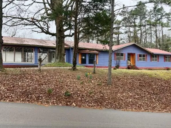 48 Collins Cir, Holly Springs, MS 38635