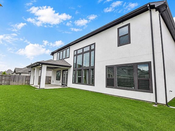 5th image of 4831 Summer Place Ct