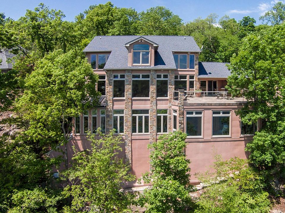3126 Waterfront Dr 005
