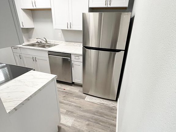5th image of 102 B St #10