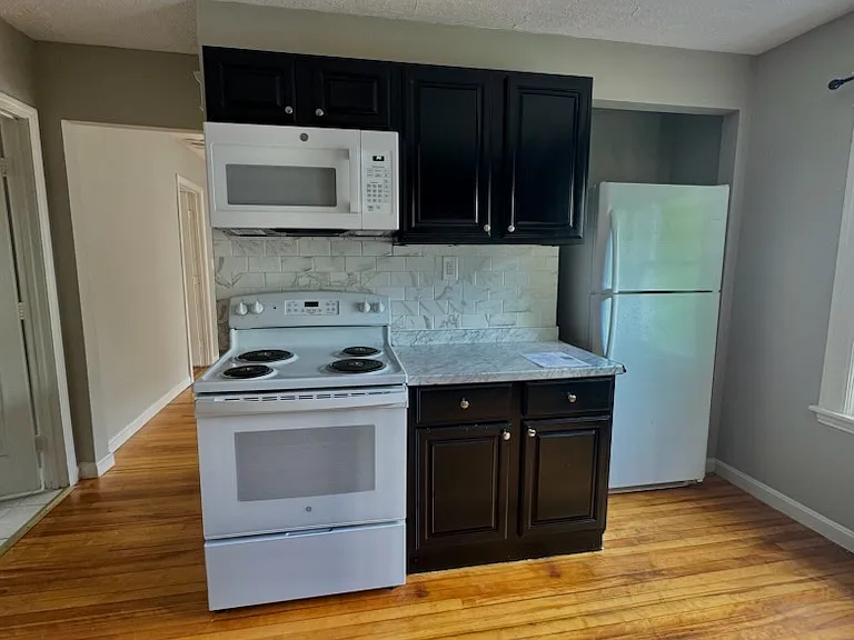 43 Hooper St #3 — Photo 4