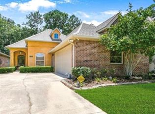 19238 Country Club Ln, Hammond, LA 70401