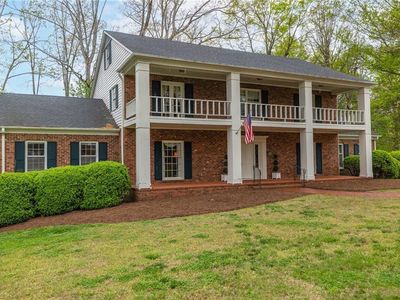 1015 Oakcrest Dr, Reidsville, NC, 27320