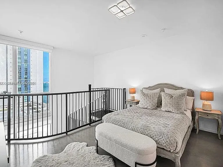 300 S Biscayne Blvd #L-1232 — Photo 12