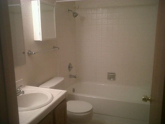 4th image of 8060 Via De Palmas Ln APT 7