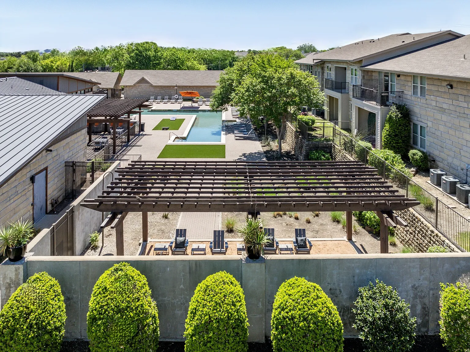 The Pradera — Photo 2