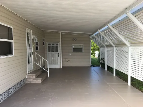 409 49th Avenue Ter W, Bradenton, FL 34207