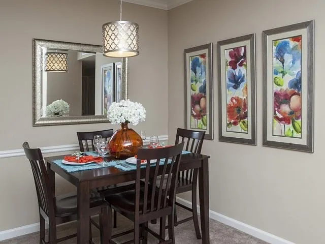 Nelson Pointe Apartment Homes — Photo 18