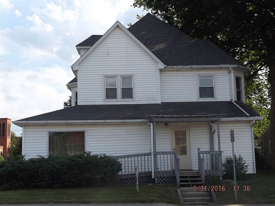 1st image of 132 E Huntington St