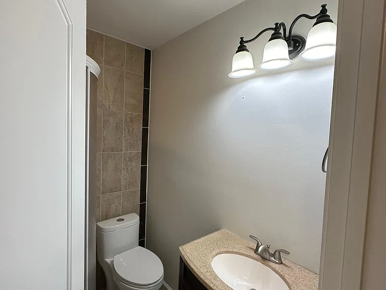 511 Nichol Rd — Photo 5